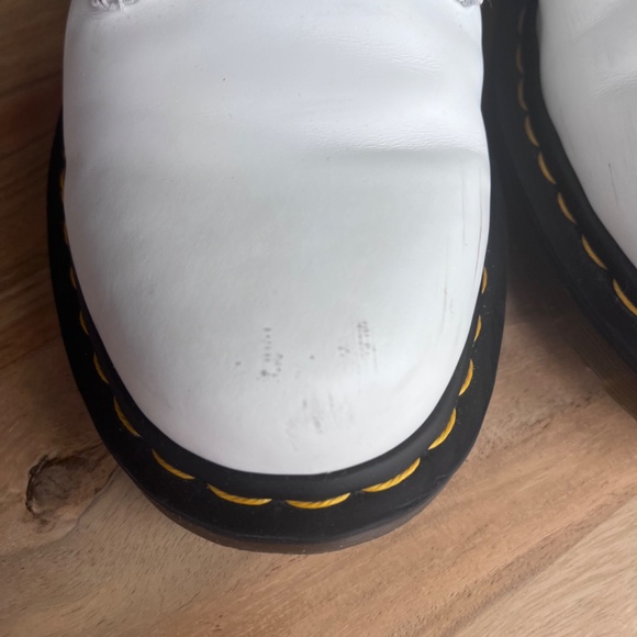 Dr. Martens 1460 Smooth white leather lace up combat boots, US 9 L 8M 41 UK - Picture 5 of 16